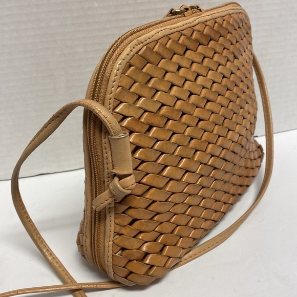 hobo international vintage woven tan leather shoulder bag - Picture 2 of 8